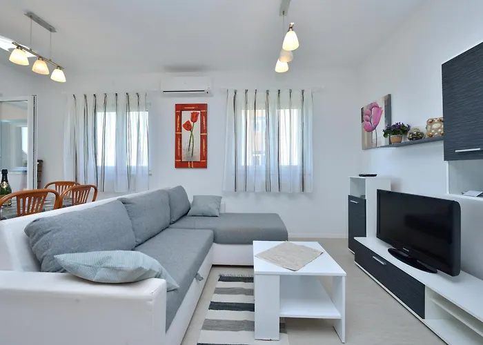 Apartmán By The Sea Privlaka, Zadar - 23197 *